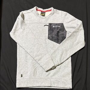 Columbia Light Gray Sweatshirt with Black Camo Pocket